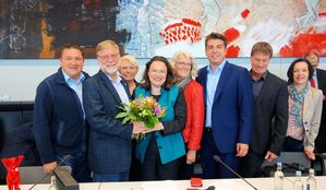 Landesgruppe Rheinland-Pfalz gratuliert Andrea Nahles zur Wahl zur Fraktionsvorsitzenden (Katarina Barley fehlt im Bild)